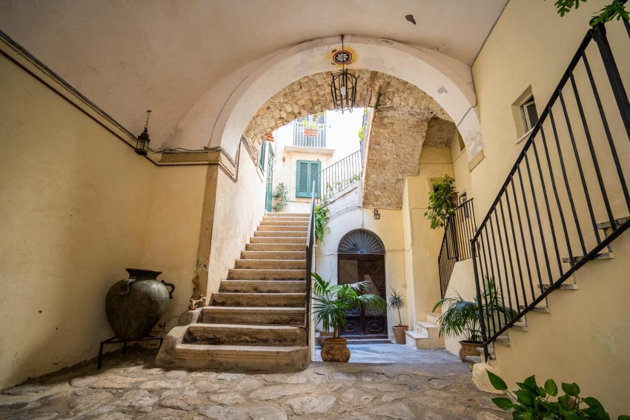 La Casina Nel Centro Apartment Tropea Exterior photo